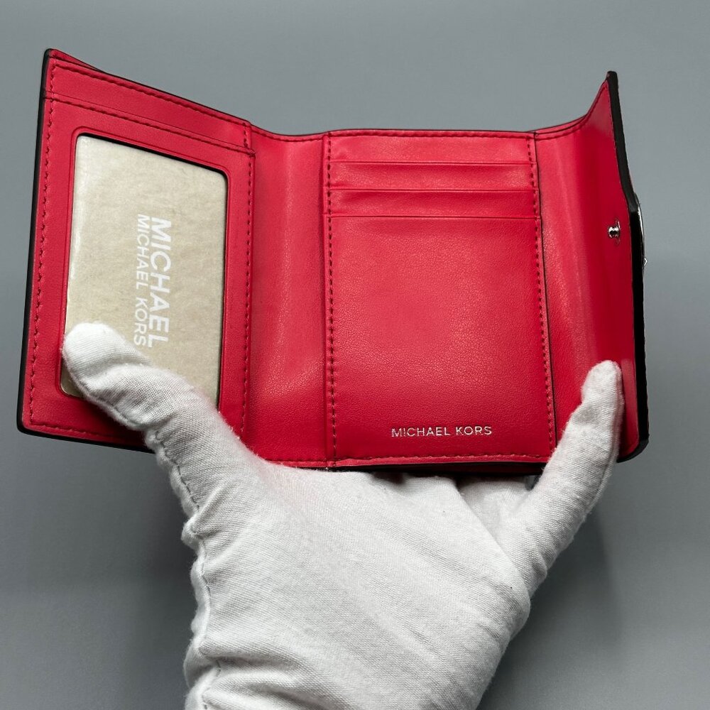 Michael Kors Greenwich Med Envelope Trifold Wallet Geranium Saffiano NWT *READ* - Picture 7 of 16